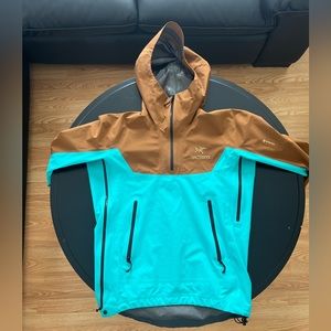 Arc’teryx alpha pullover jacket